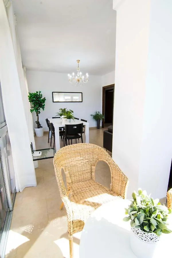 Letmalaga Economy Compas Apartment  Malaga