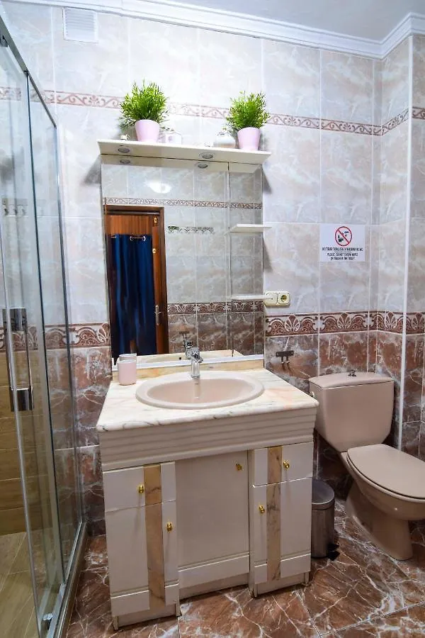 Letmalaga Economy Compas Apartment